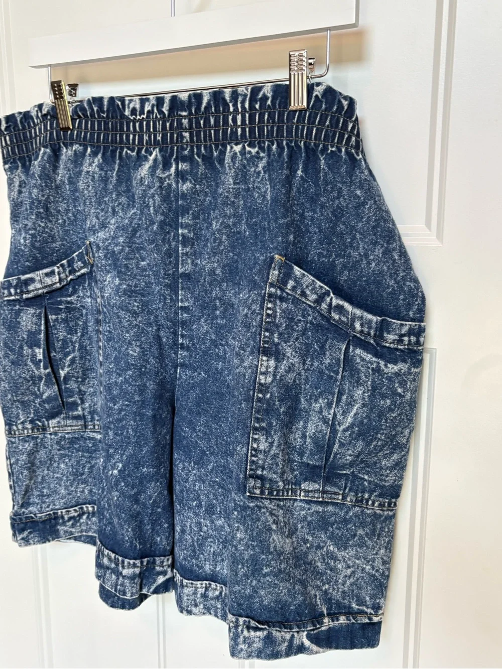 Vintage High-Rise Cherokee Dark Acid Wash Denim Shorts Elastic Waist sz Large